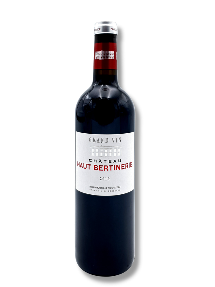 Flasche Château Haut Bertinerie Grand Vin 2019 – Blaye Côtes de Bordeaux, eleganter Rotwein mit intensiver Farbe und Aromen von roten Beeren, Mokka und Vanille.