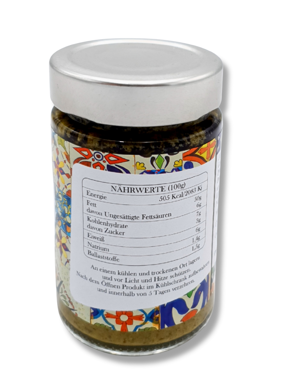 Glas mit grünem Oilalà Basilikum-Pesto, veredelt mit nativem Olivenöl extra, Nährwerttabelle – italienische Feinkost in Premiumqualität.